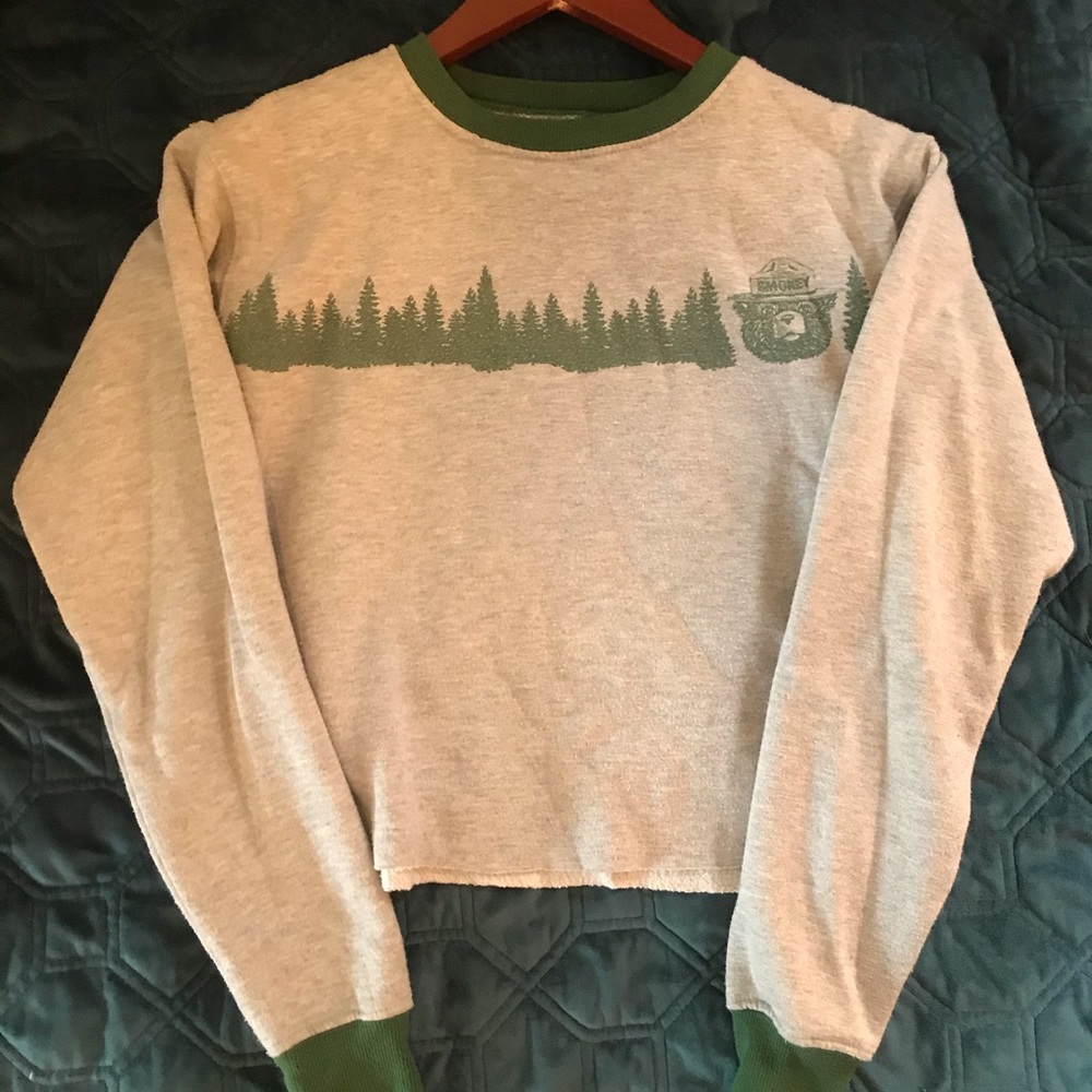 Smokey cropped crew-neck